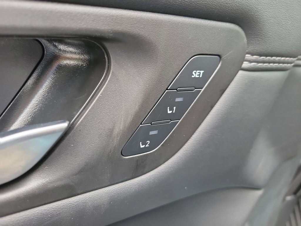 New 2026 Nissan Pathfinder Platinum image 22