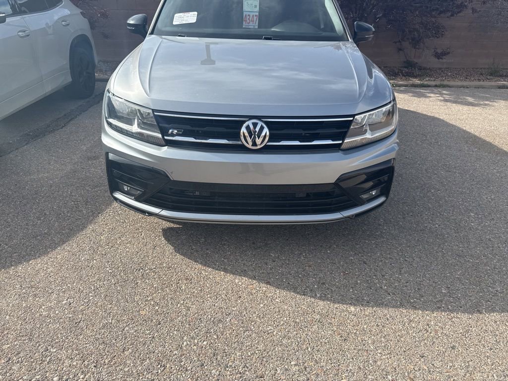 Used 2021 Volkswagen Tiguan SE R-Line image 4