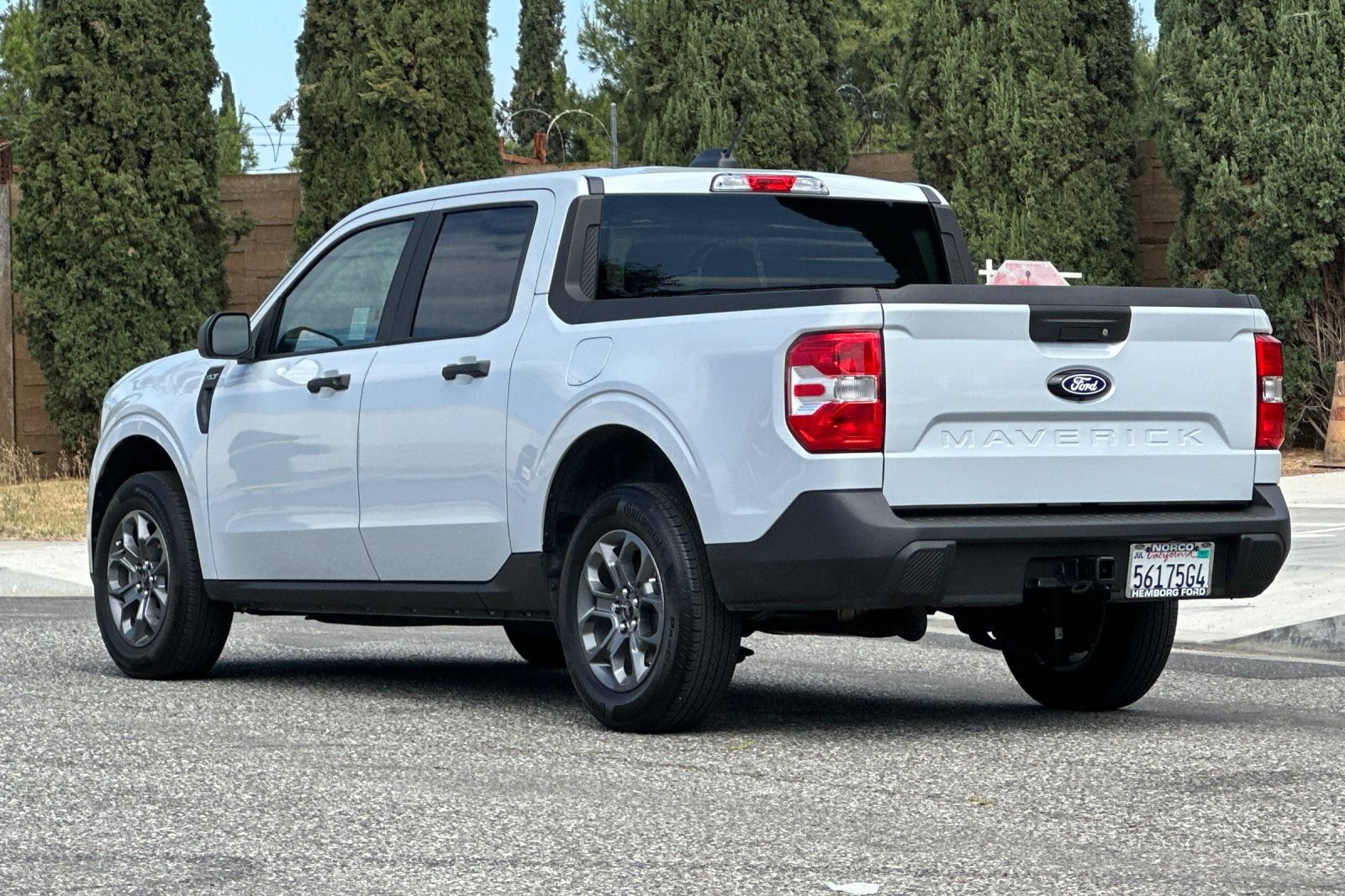 Used 2025 Ford Maverick XLT FWD image 6