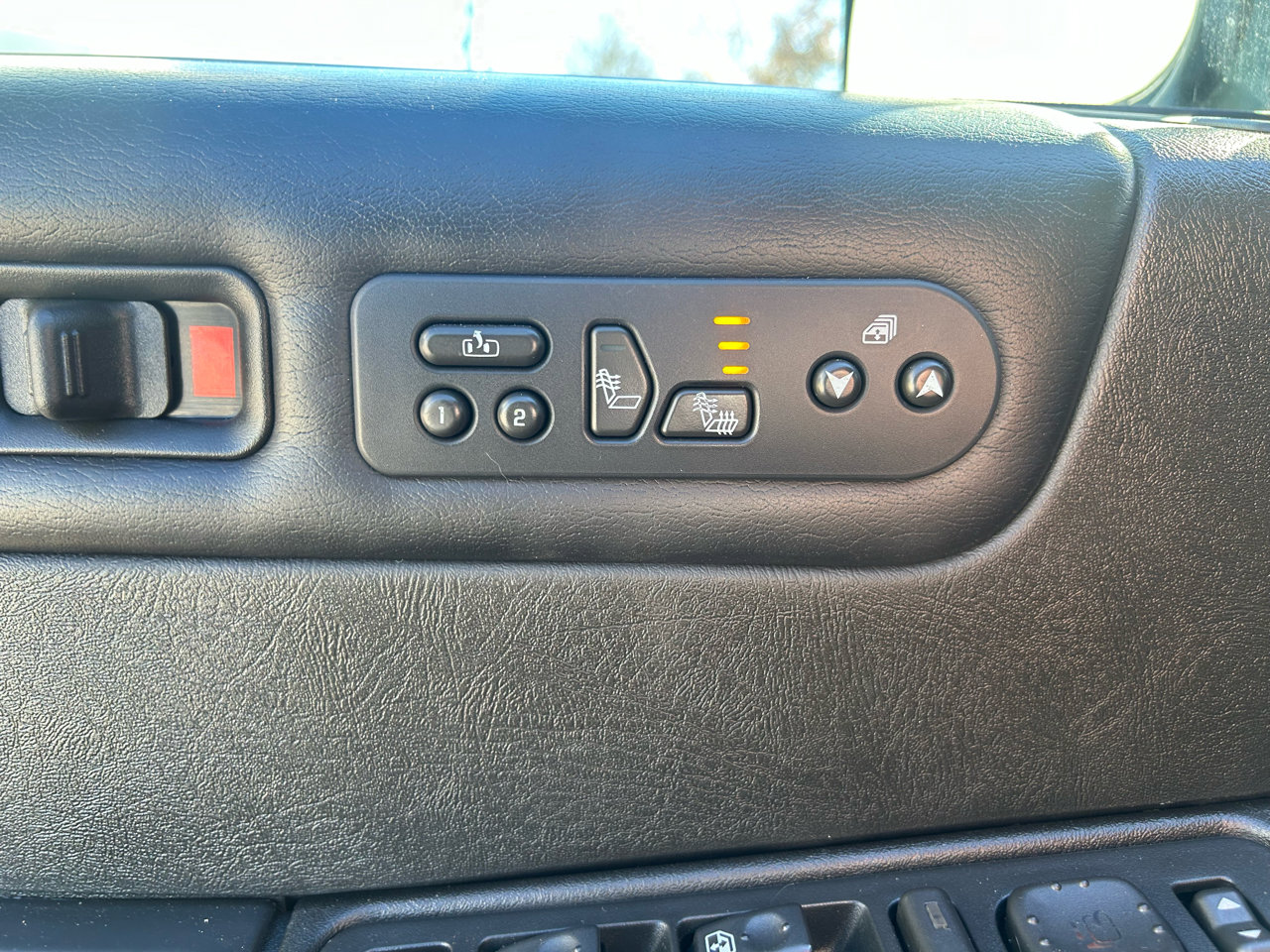 Used 2007 HUMMER H2 image 11