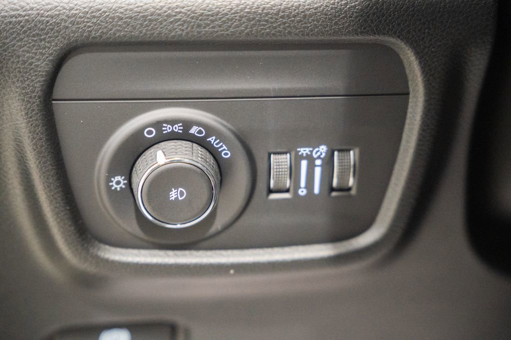 New 2026 Jeep Grand Cherokee L Limited AWD/4WD image 45