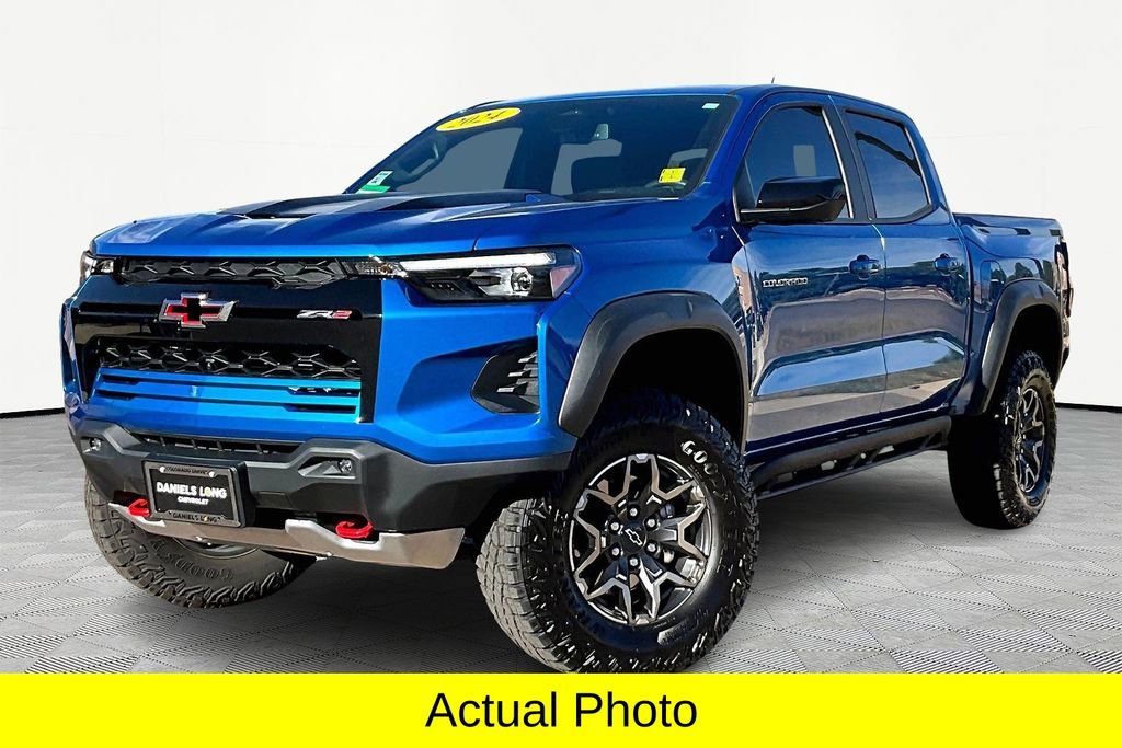 Used 2024 Chevrolet Colorado ZR2 w/ ZR2 Convenience Package III