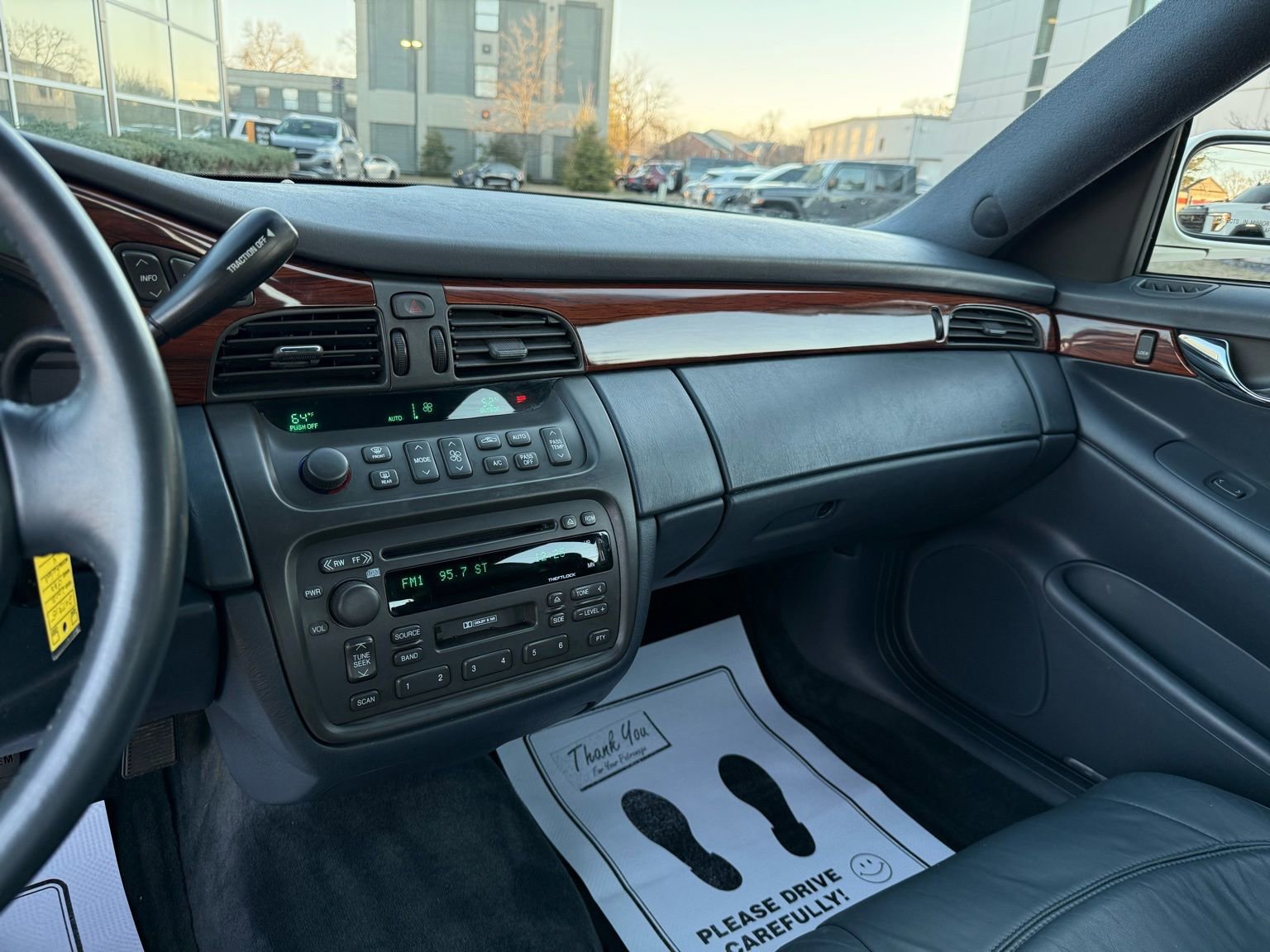 Used 2002 Cadillac De Ville image 41