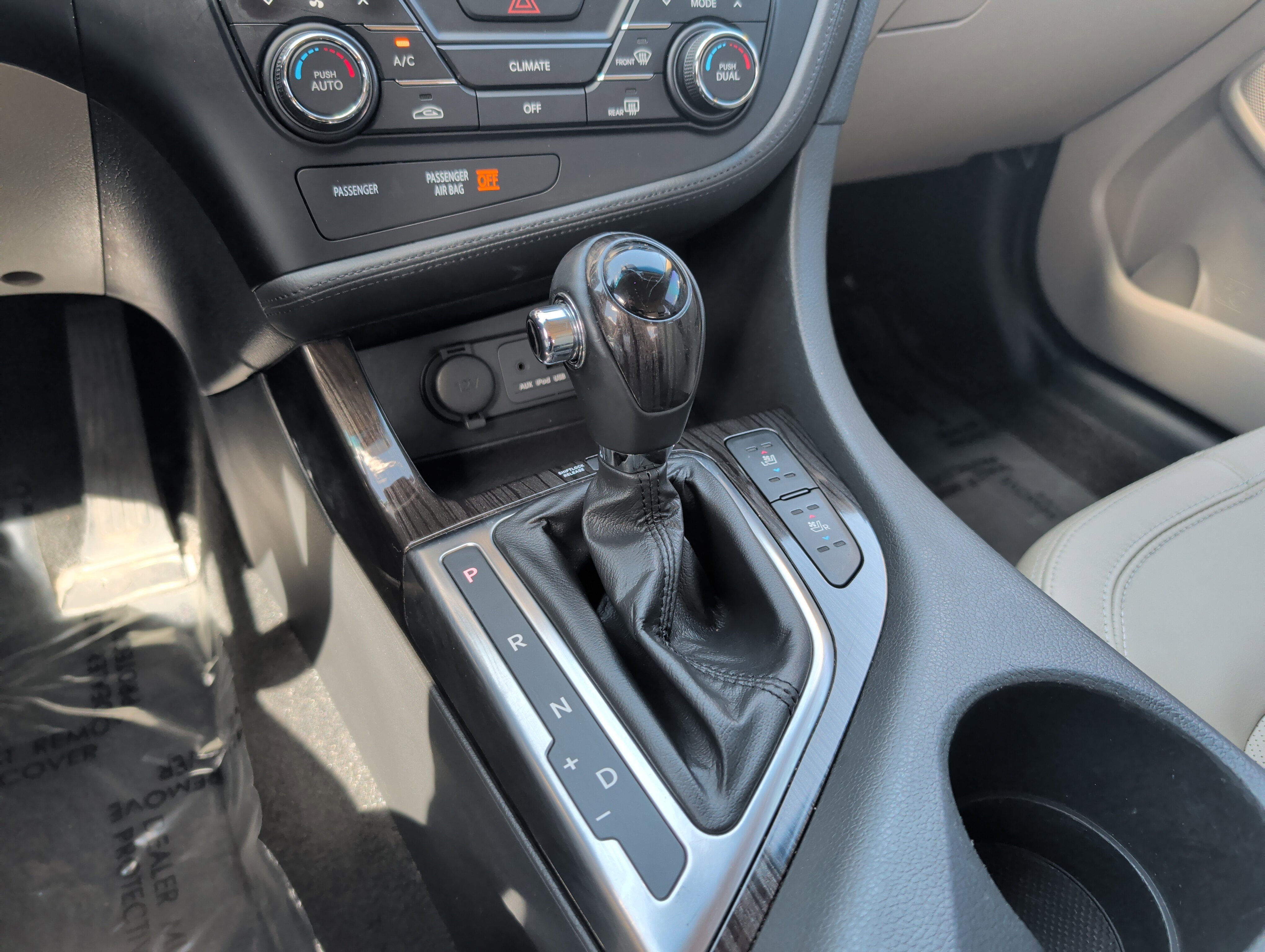 Used 2011 Kia Optima EX FWD image 10