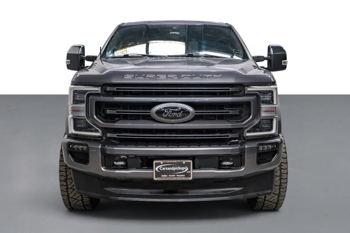 Used 2022 Ford F250 Platinum w/ FX4 Off-Road Package AWD/4WD image 3