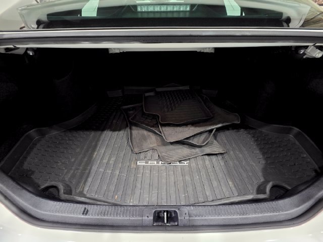Used 2024 Toyota Camry LE FWD image 22