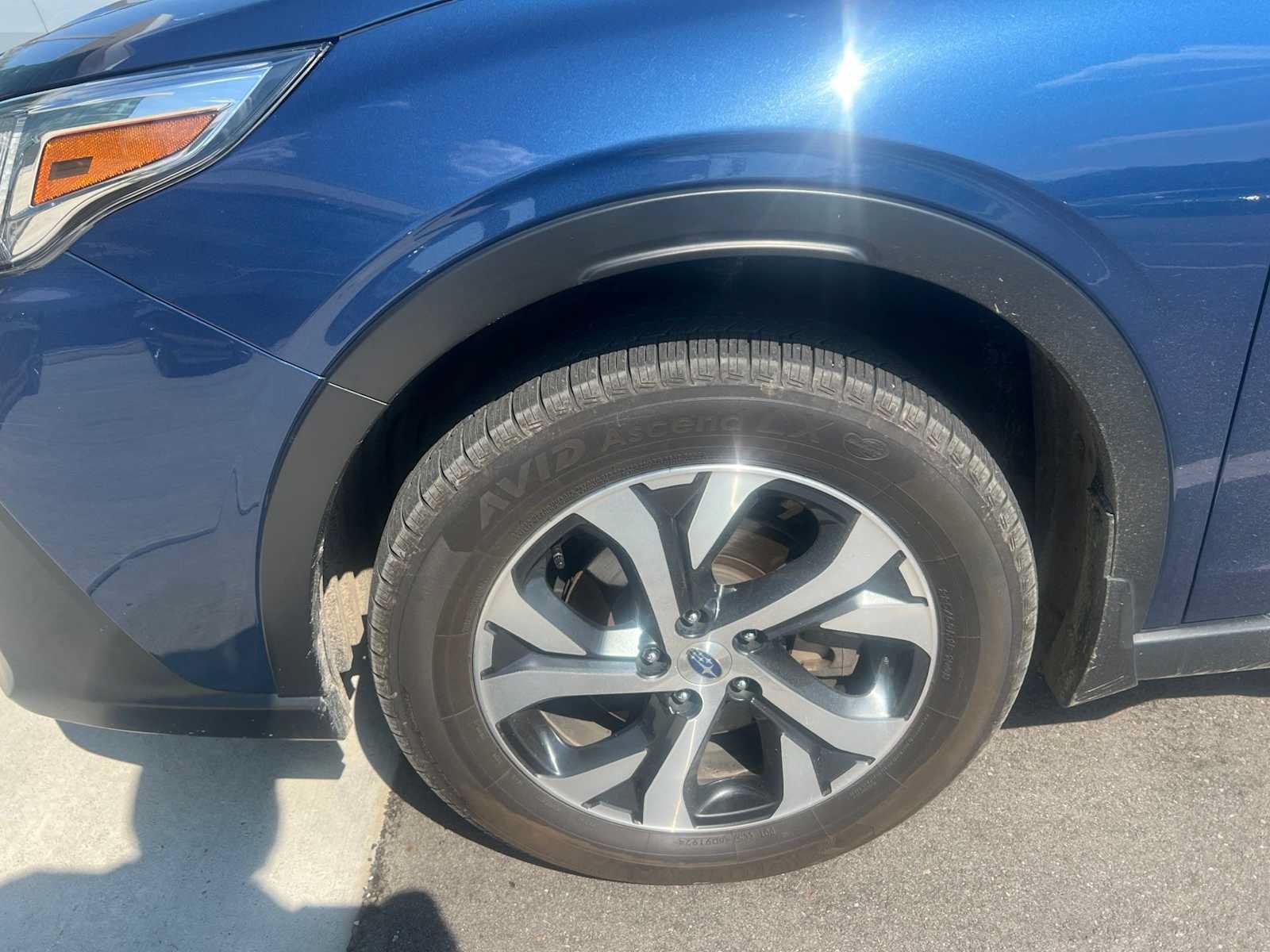 Used 2022 Subaru Outback Touring XT AWD/4WD image 12