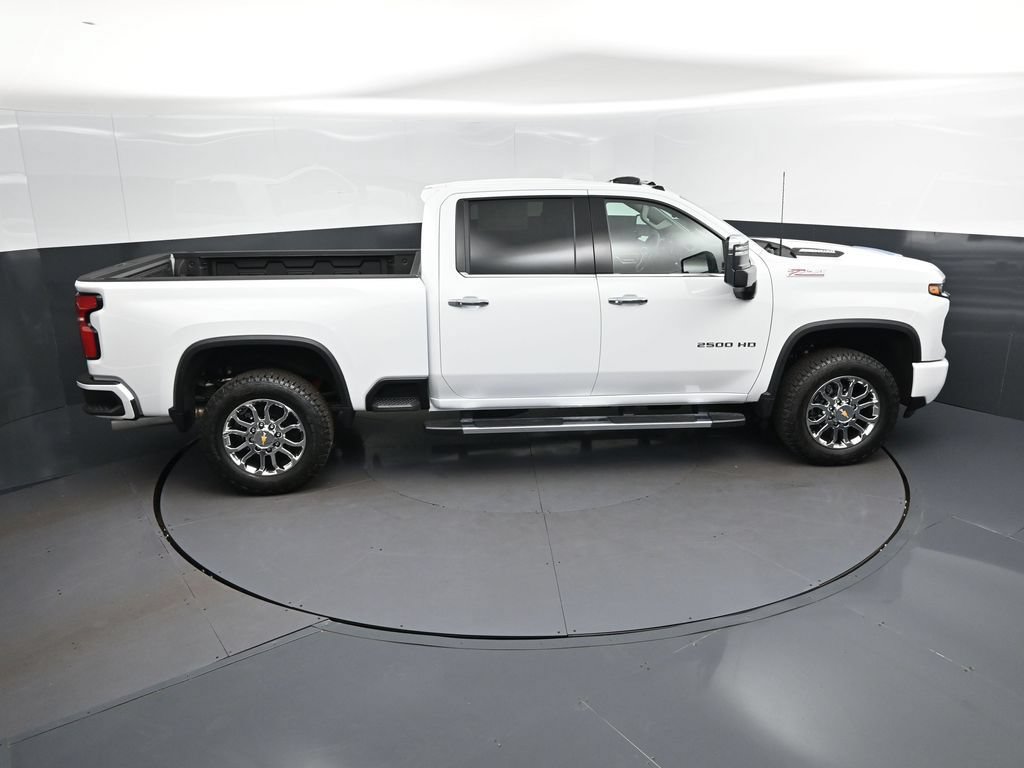 New 2026 Chevrolet Silverado 2500 LTZ w/ Z71 Chrome Sport Edition AWD/4WD image 39
