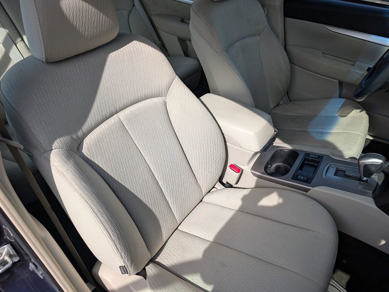 Used 2012 Subaru Legacy 2.5i w/ Alloy Wheel Pkg AWD/4WD image 17