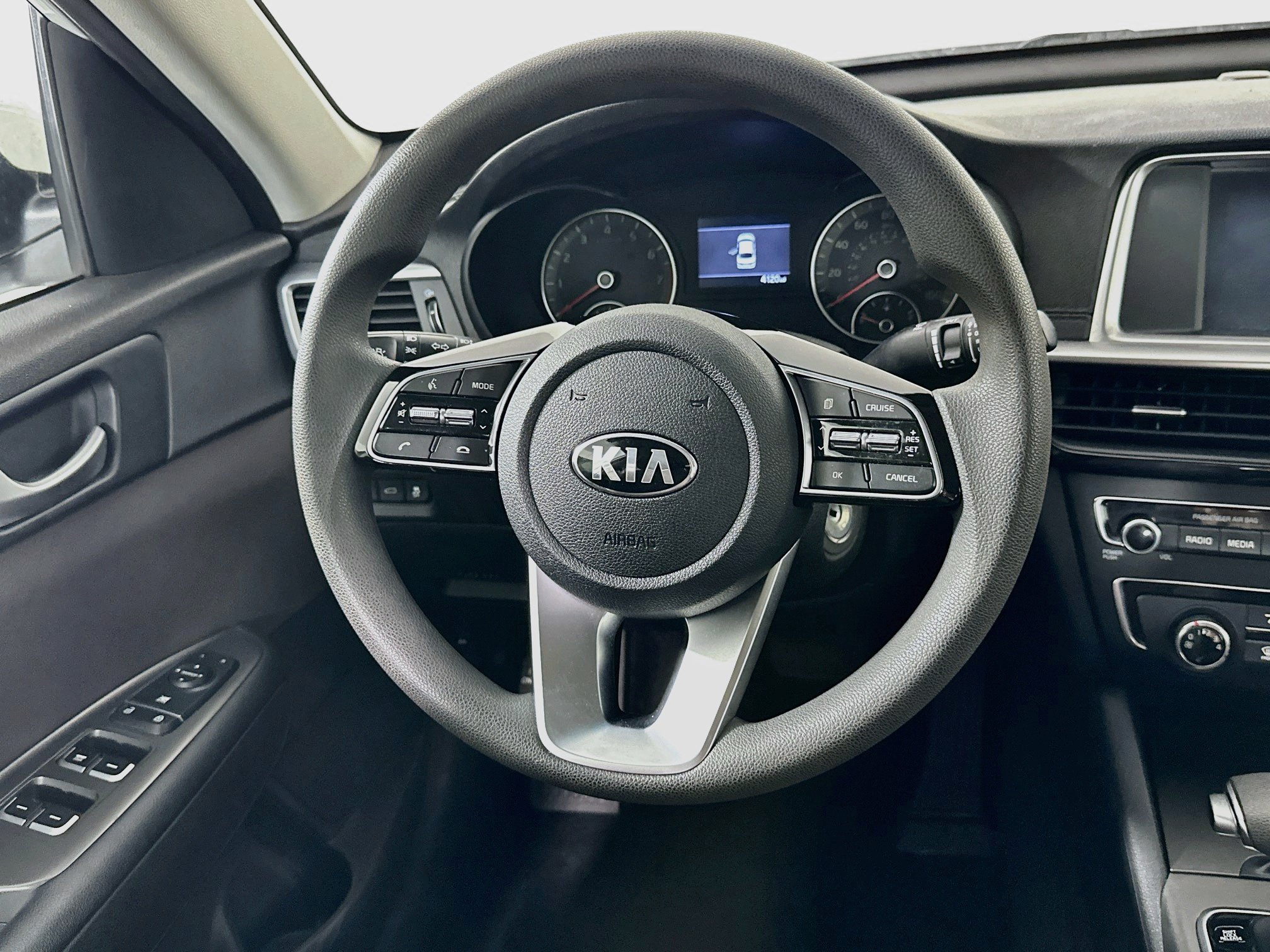 Used 2020 Kia Optima LX FWD image 18