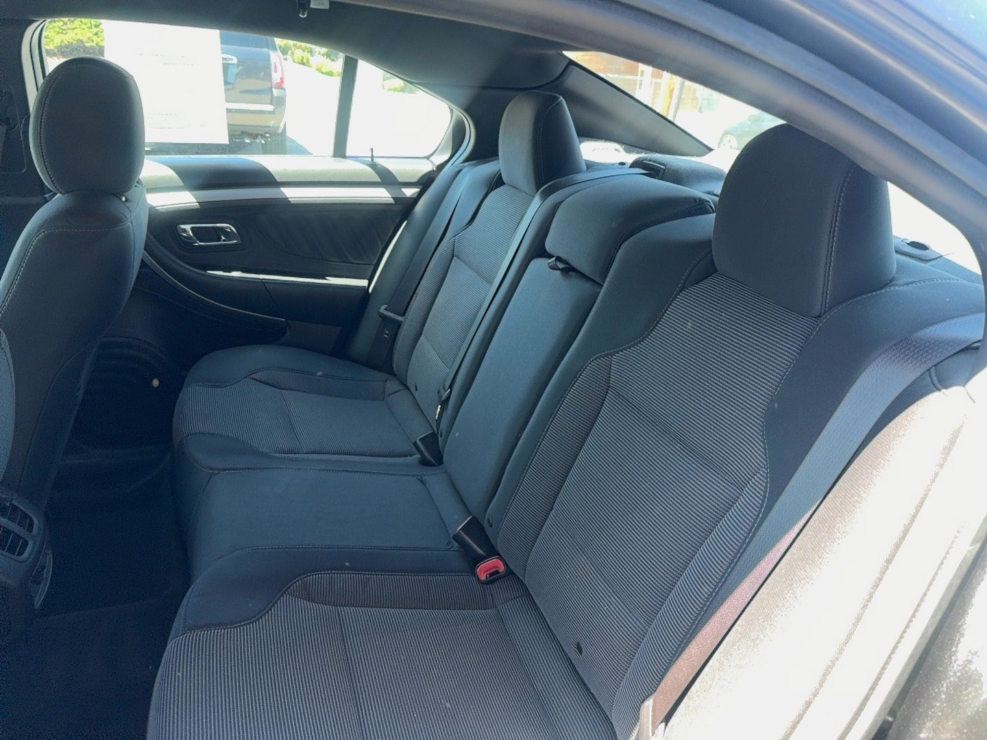 Used 2017 Ford Taurus SEL FWD image 9