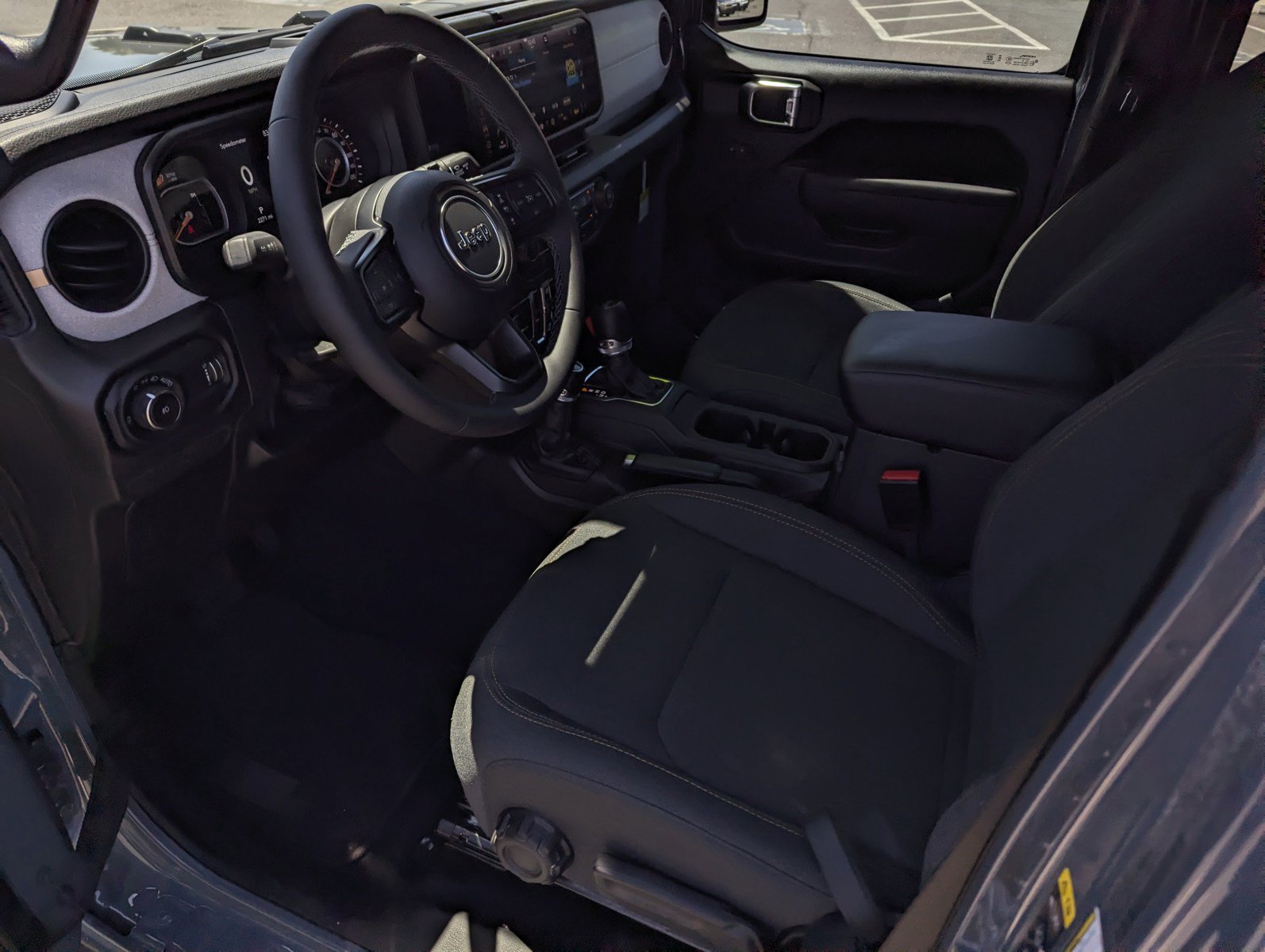 Used 2026 Jeep Wrangler Unlimited Sport AWD/4WD image 9