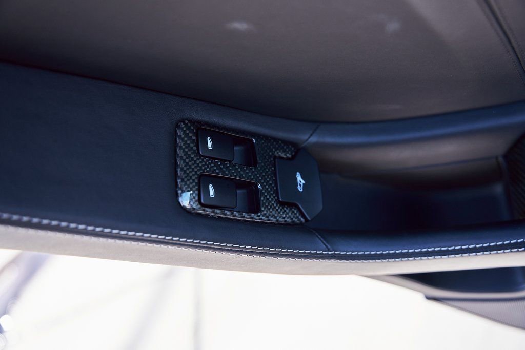 Used 2012 McLaren MP4-12C Coupe image 35