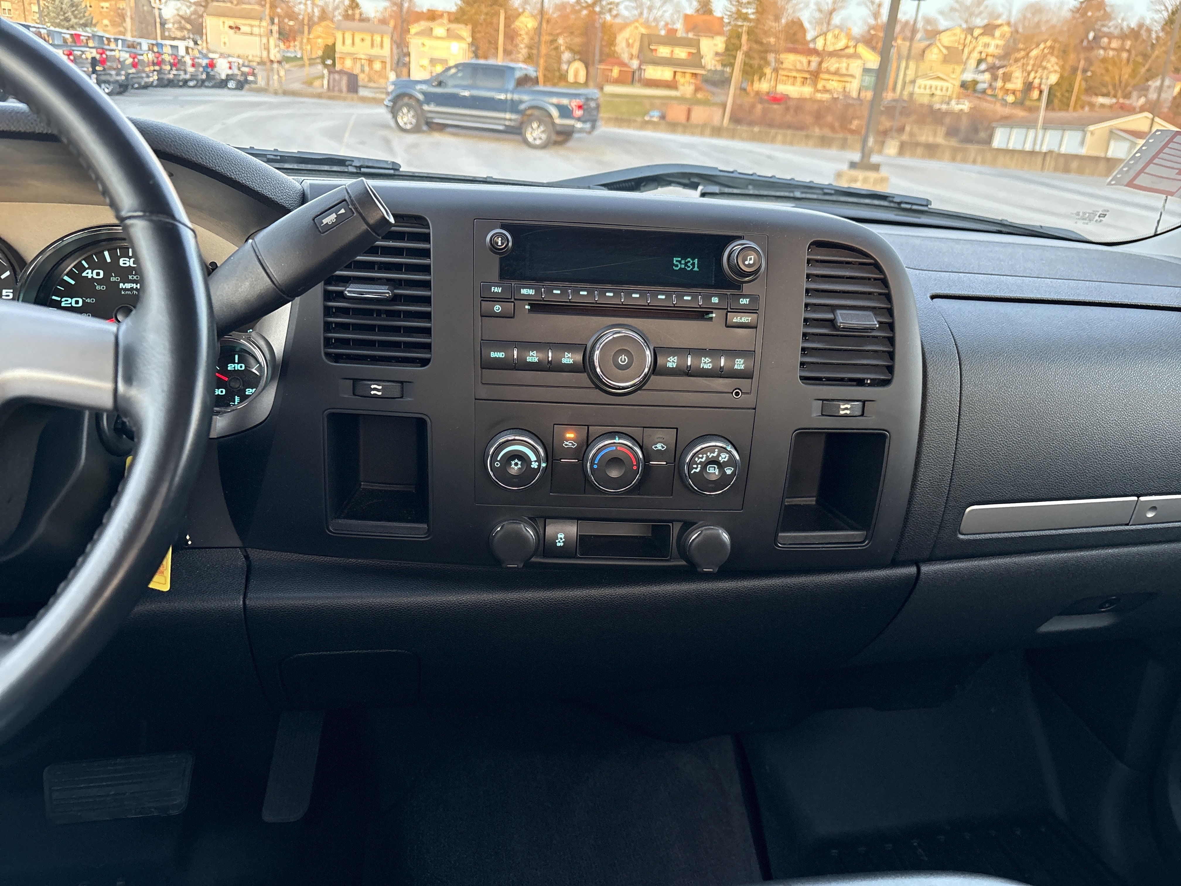 Used 2013 Chevrolet Silverado 1500 LT image 22