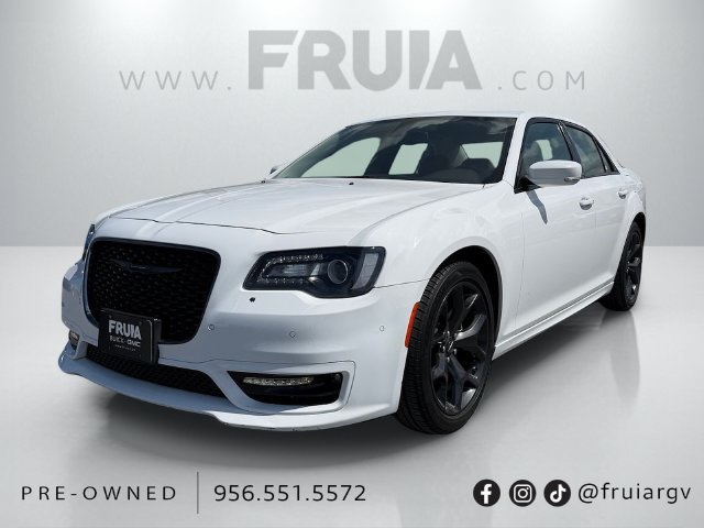 Used 2022 Chrysler 300 Touring L
