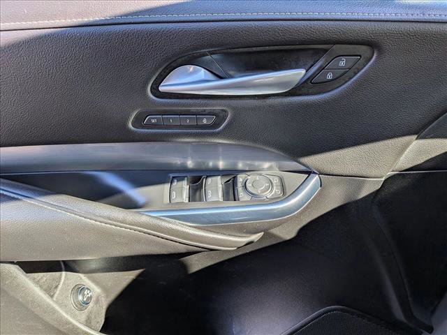 Used 2024 Cadillac XT4 Premium Luxury image 15