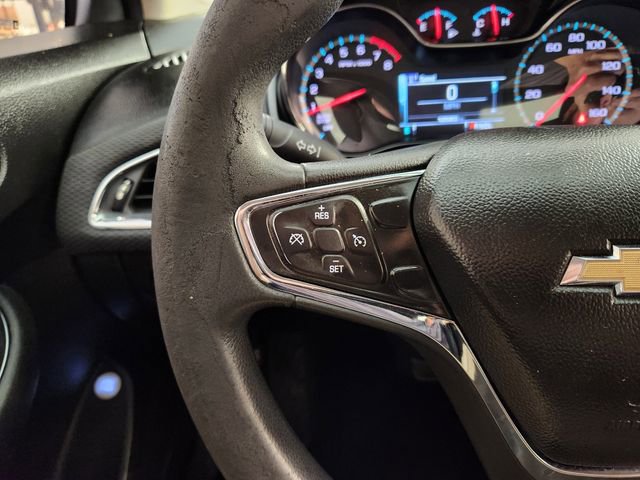 Used 2017 Chevrolet Cruze LT w/ Sun And Sound Package FWD image 28