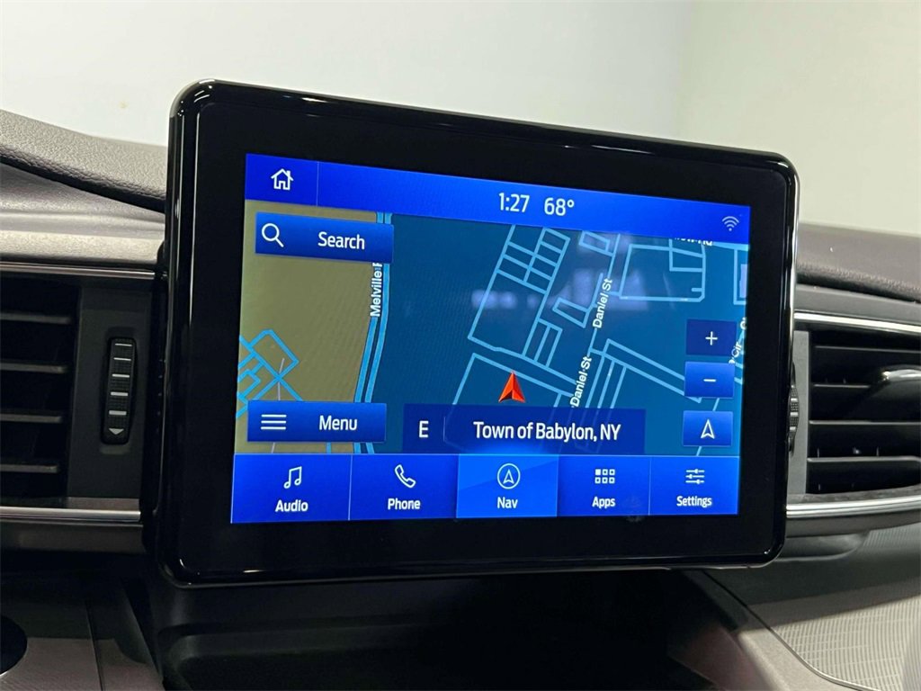 Used 2022 Ford Explorer XLT w/ Equipment Group 202A image 30