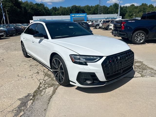 Used 2023 Audi S8 w/ S8 Executive Package AWD/4WD image 11