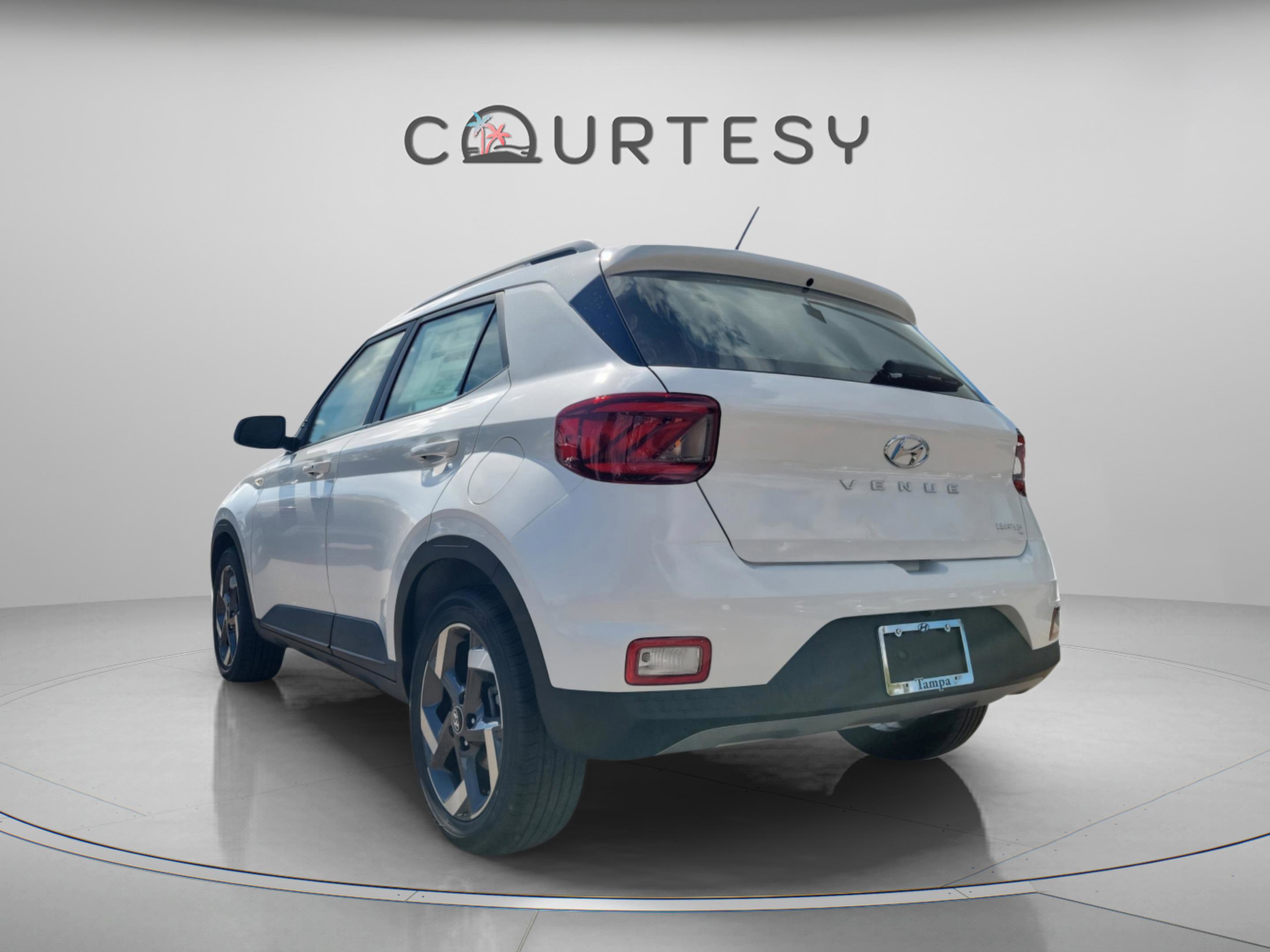 New 2026 Hyundai Venue SEL image 4