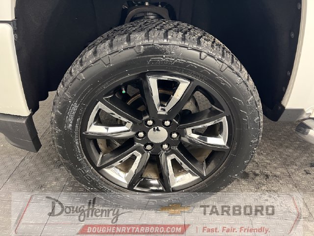 Used 2018 Chevrolet Silverado 1500 LT w/ All Star Edition AWD/4WD image 21