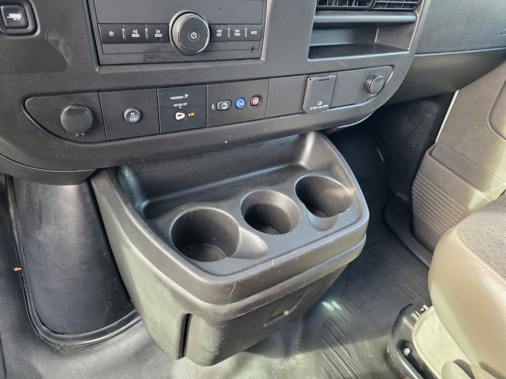 Certified 2024 Chevrolet Express 2500 w/ Driver Convenience Package image 17