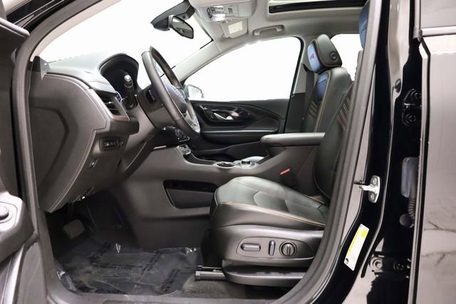 Used 2024 GMC Terrain AT4 w/ Infotainment Package II image 13