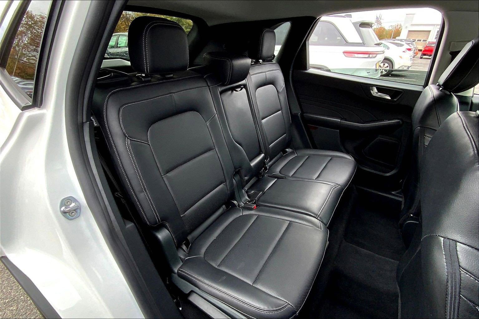 Used 2022 Ford Escape SEL image 18