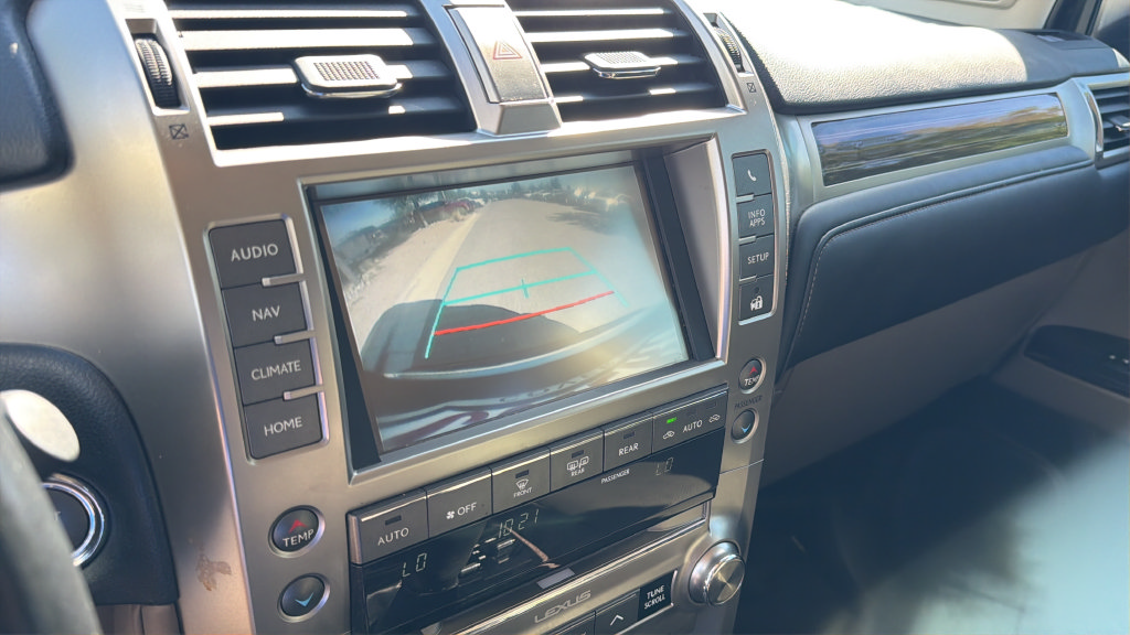 Used 2021 Lexus GX 460 Premium w/ Premium Package AWD/4WD image 19