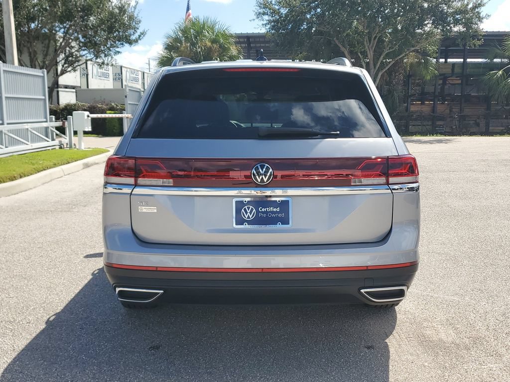 Certified 2024 Volkswagen Atlas SE FWD image 6