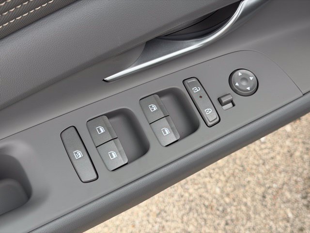 New 2026 Hyundai Elantra SEL Sport Premium FWD image 22