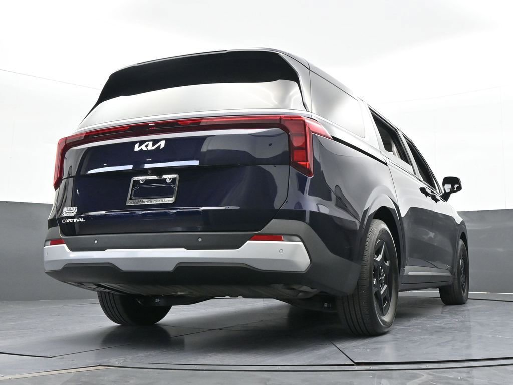 Used 2025 Kia Carnival image 63