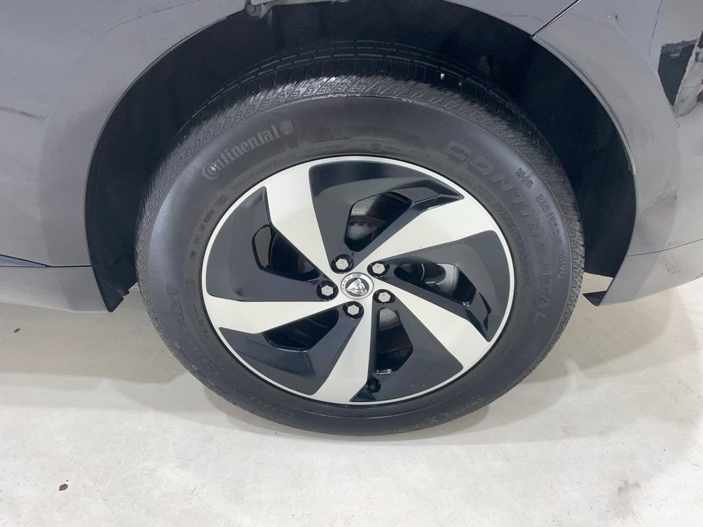Used 2024 Jaguar F-PACE R-Dynamic S image 34