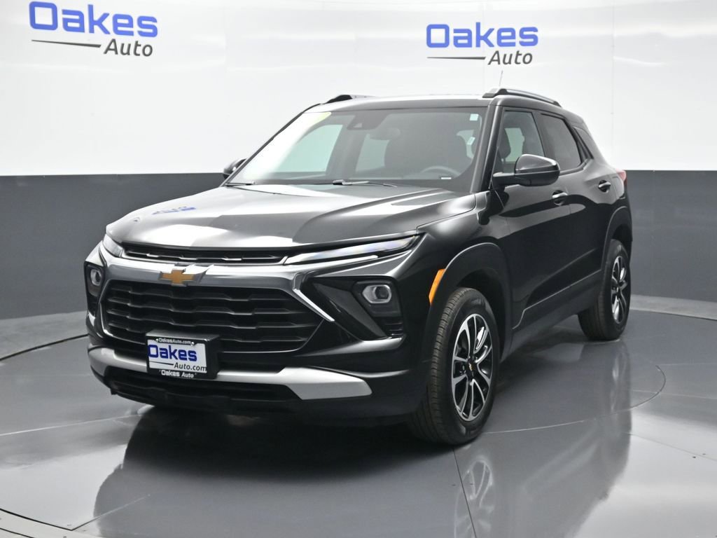 Used 2025 Chevrolet TrailBlazer LT image 4