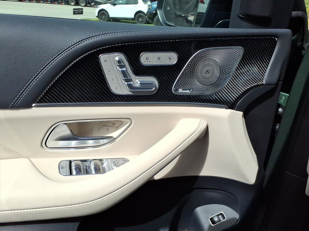 New 2026 Mercedes-Benz GLE 53 AMG 4MATIC Coupe image 13