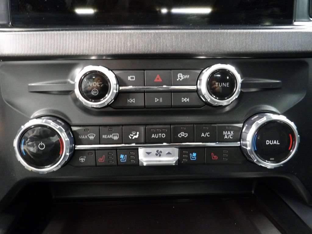 Used 2026 Ford F250 Platinum AWD/4WD image 60