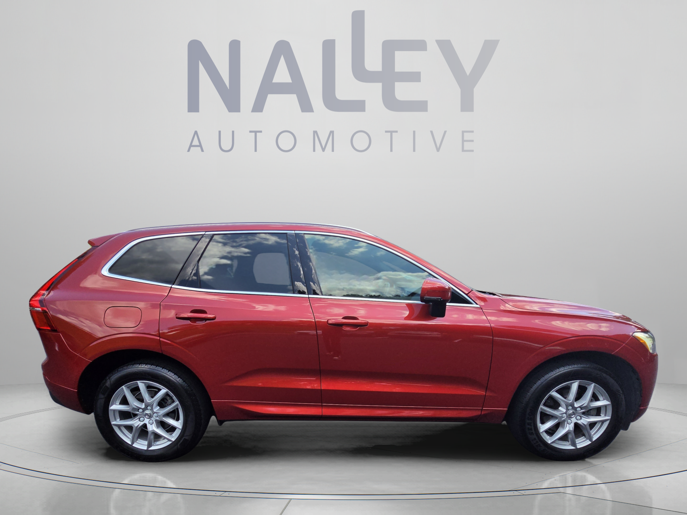 Used 2020 Volvo XC60 T5 Momentum FWD image 6