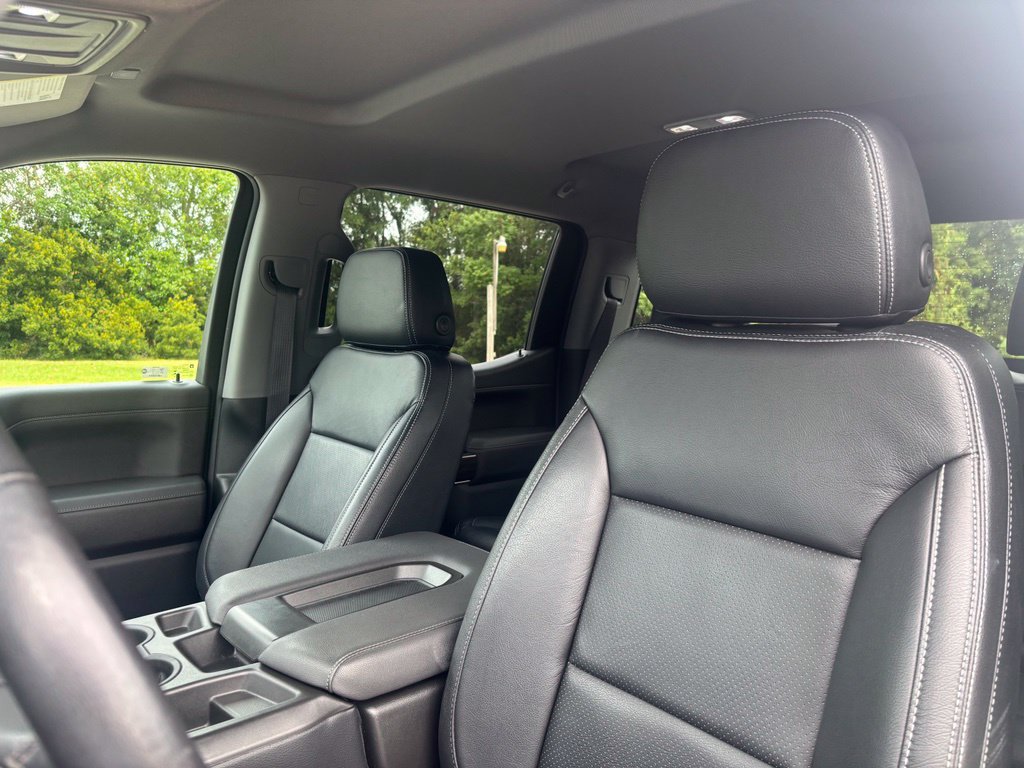 Used 2022 Chevrolet Silverado 1500 RST w/ Redline Edition AWD/4WD image 13