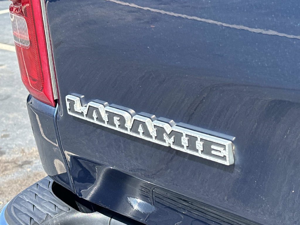 Used 2020 RAM 1500 Laramie AWD/4WD image 11