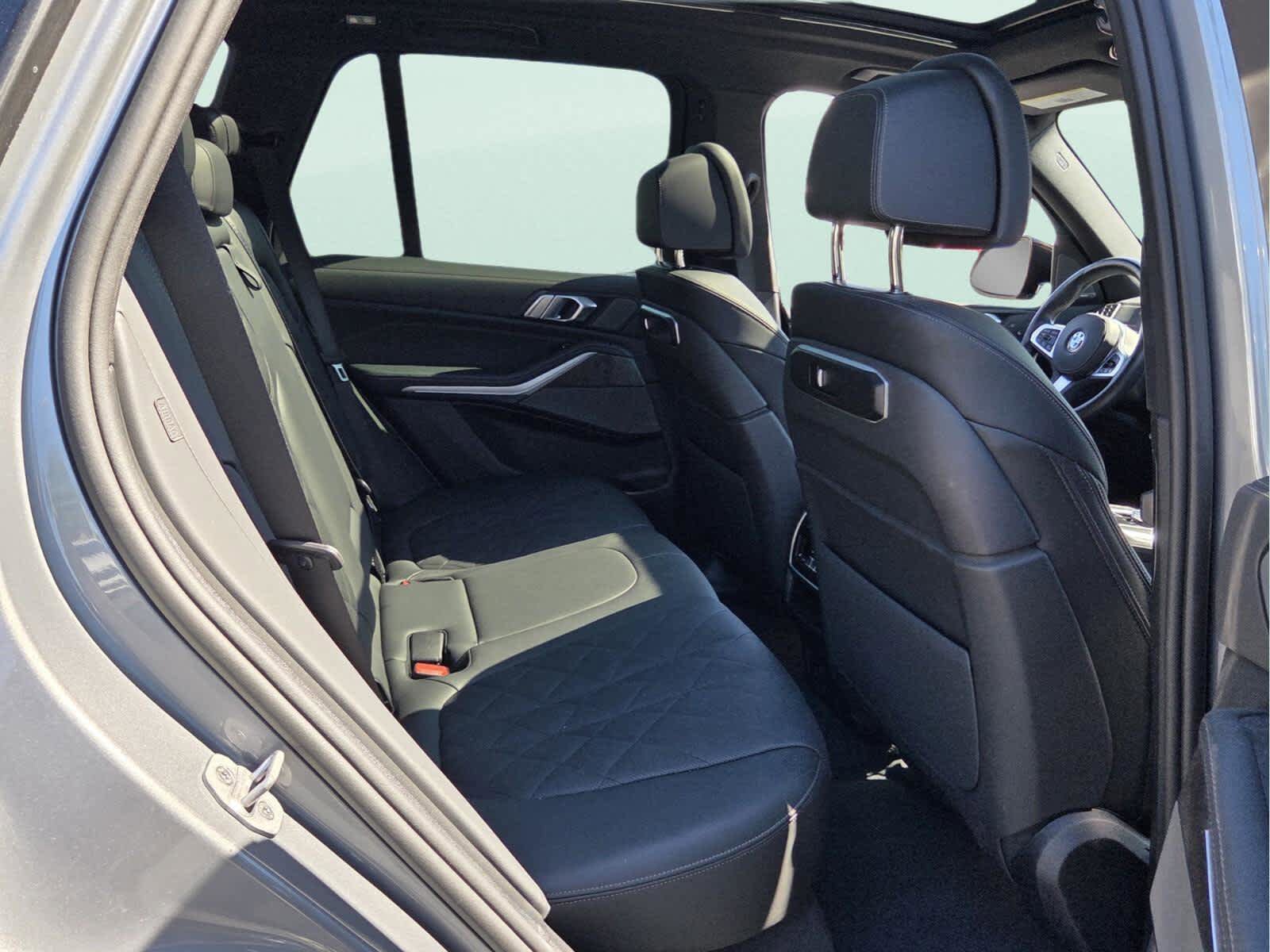 Certified 2025 BMW X5 xDrive40i AWD/4WD image 18
