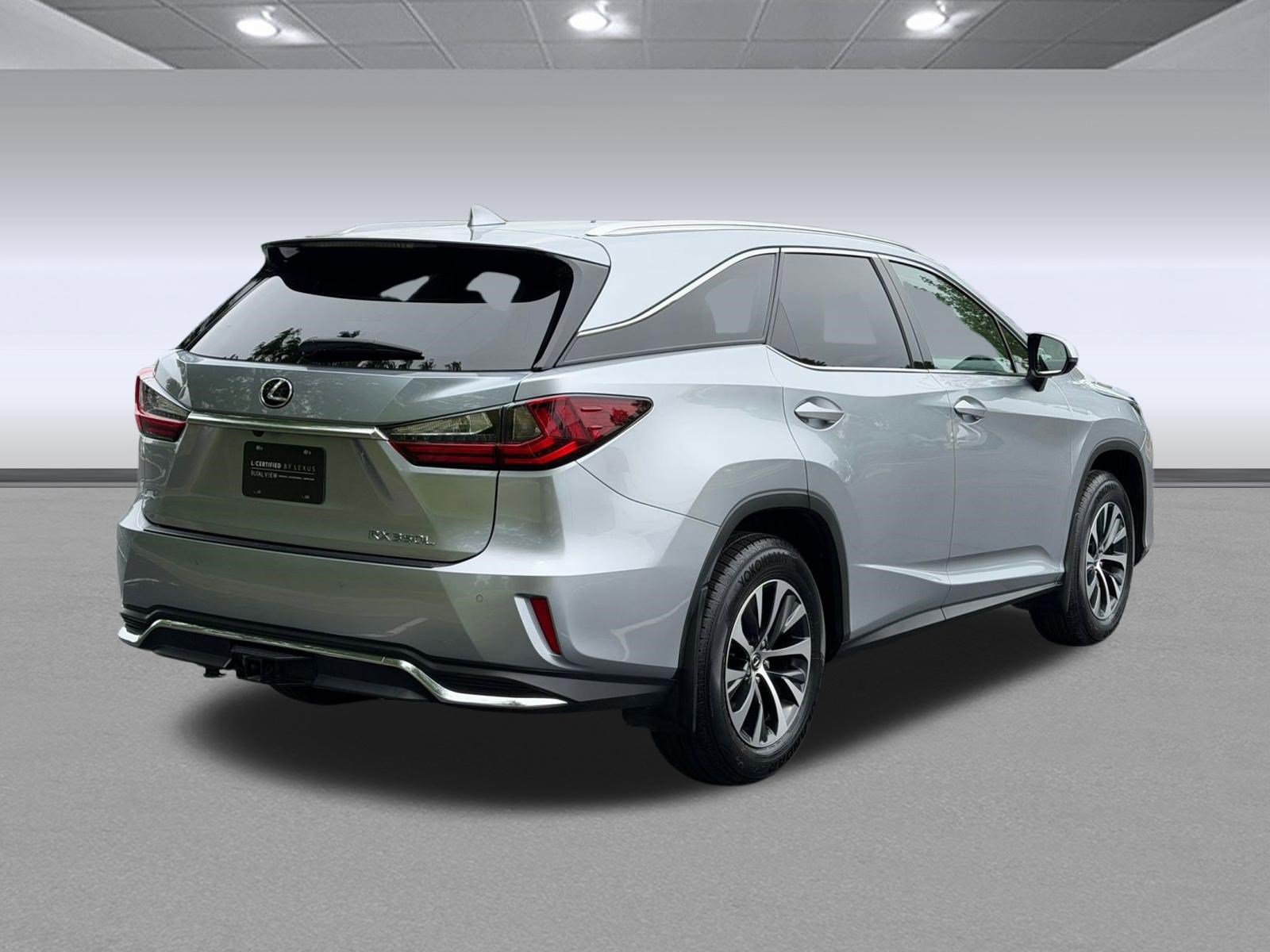 Certified 2022 Lexus RX 350L Premium w/ Premium Package AWD/4WD image 9