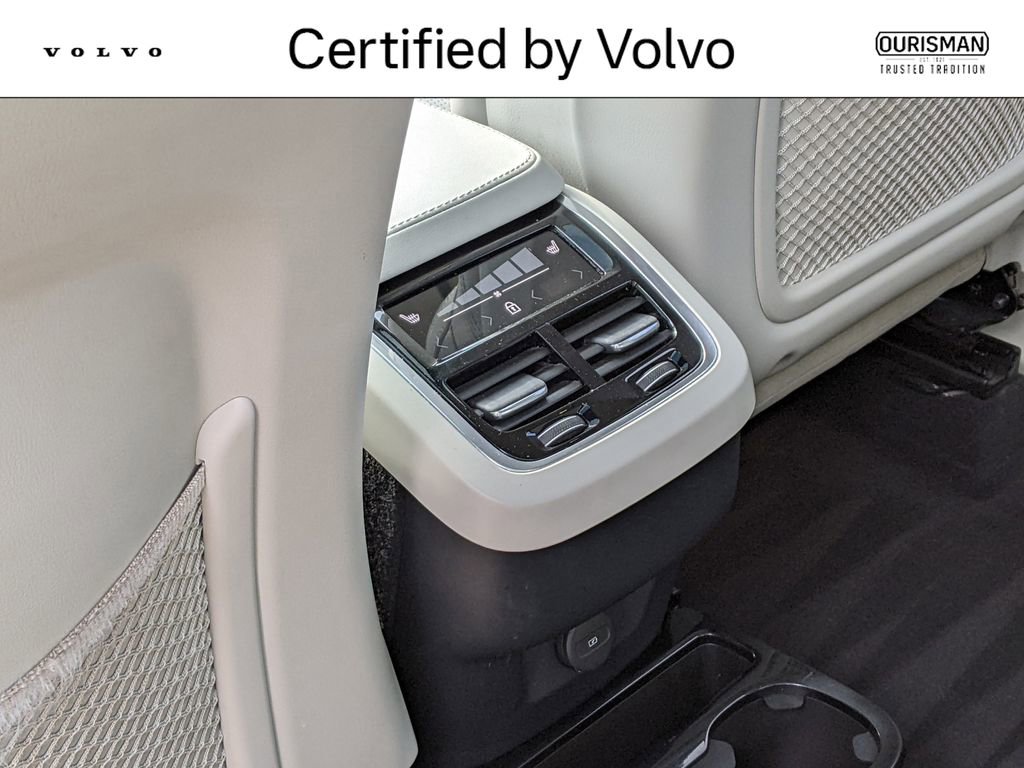 Used 2024 Volvo XC90 B6 Ultimate w/ Protection Package Premier AWD/4WD image 24