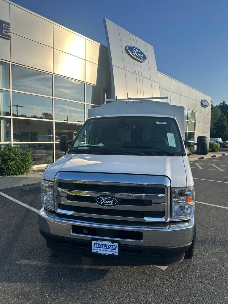 New 2026 Ford E-350 and Econoline 350 Super Duty w/ Power Equipment Group RWD image 2