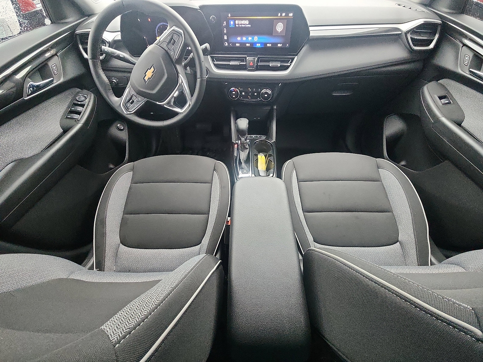 Used 2026 Chevrolet TrailBlazer LT w/ Convenience Package image 9