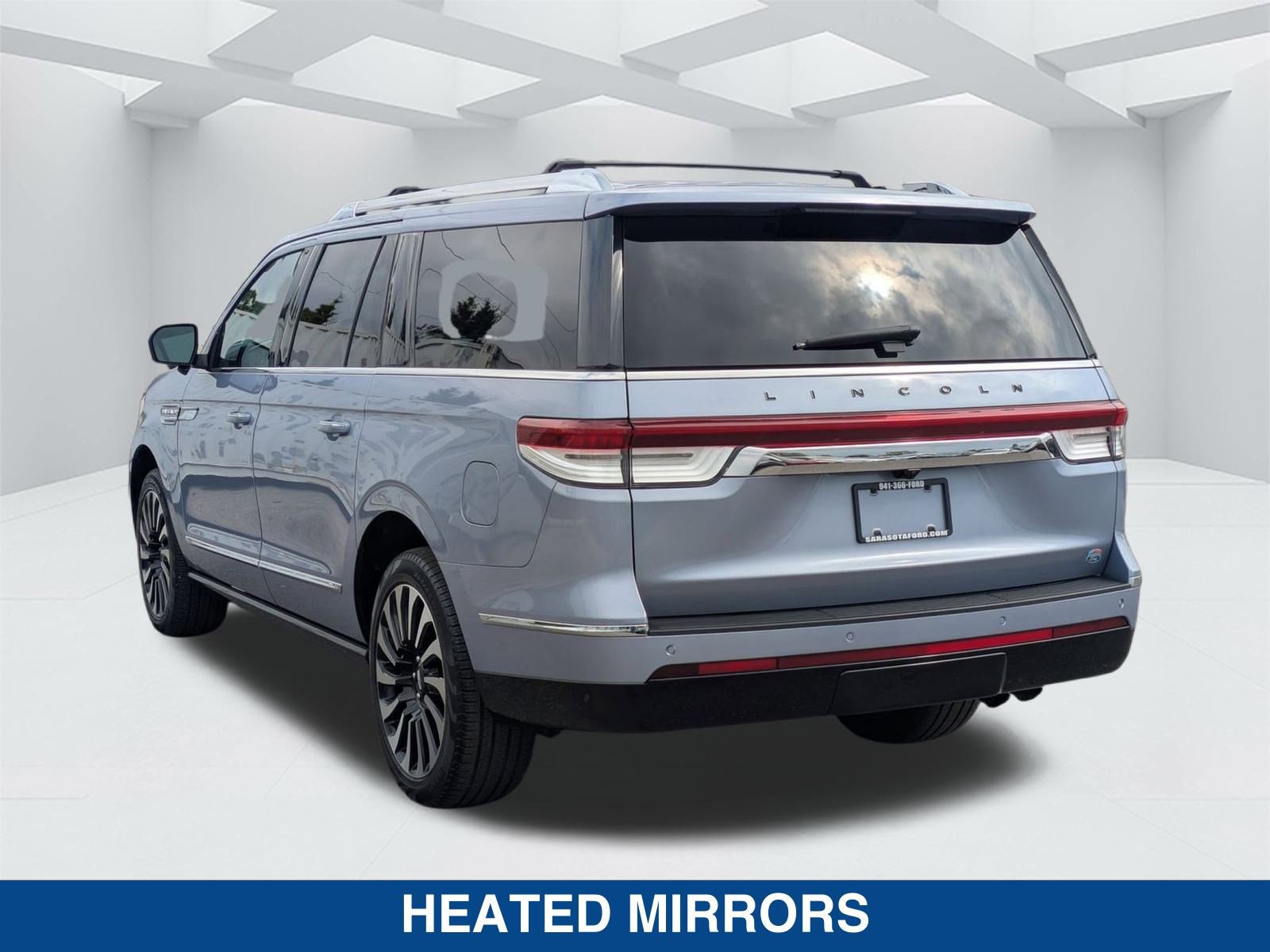 Used 2023 Lincoln Navigator L Black Label image 6