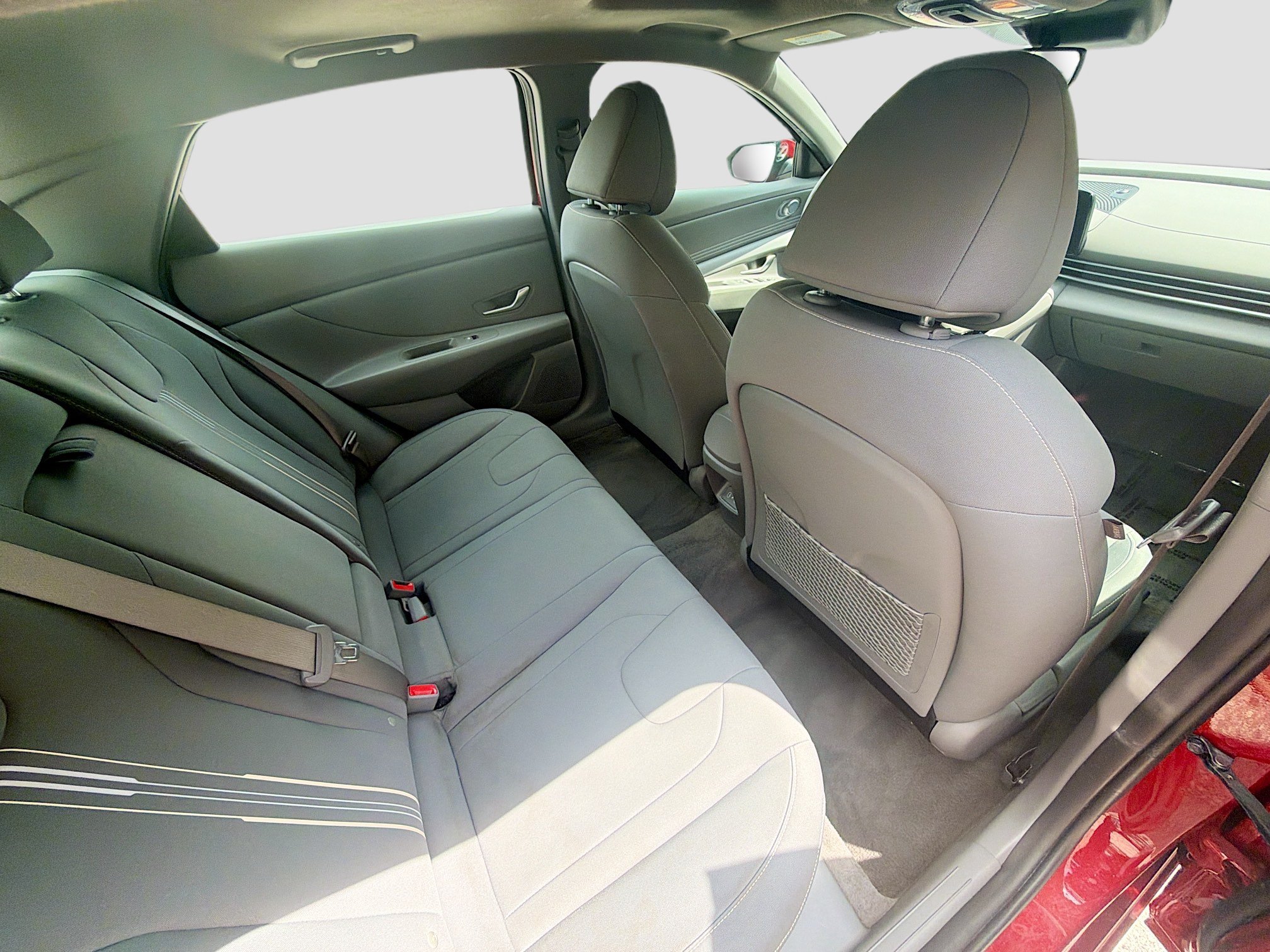 Used 2024 Hyundai Elantra SEL w/ Convenience Package FWD image 27