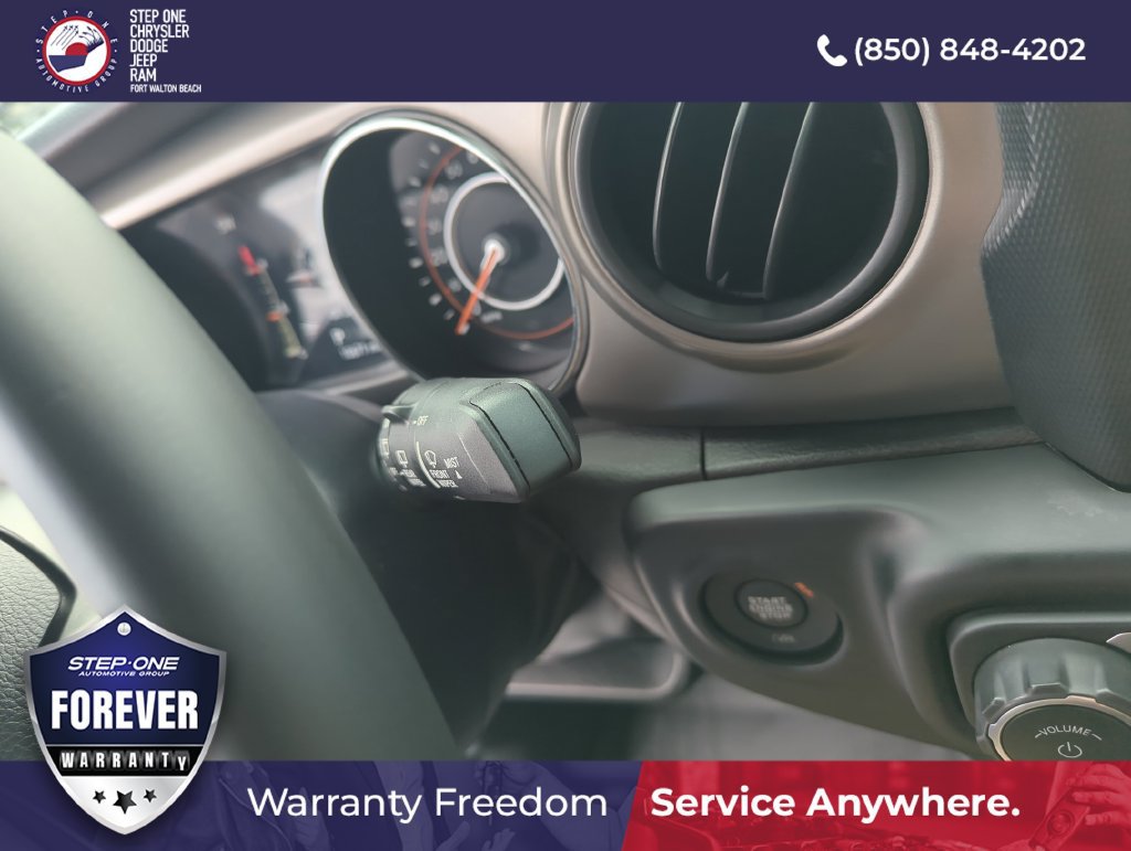 Used 2022 Jeep Wrangler Unlimited Sport AWD/4WD image 23