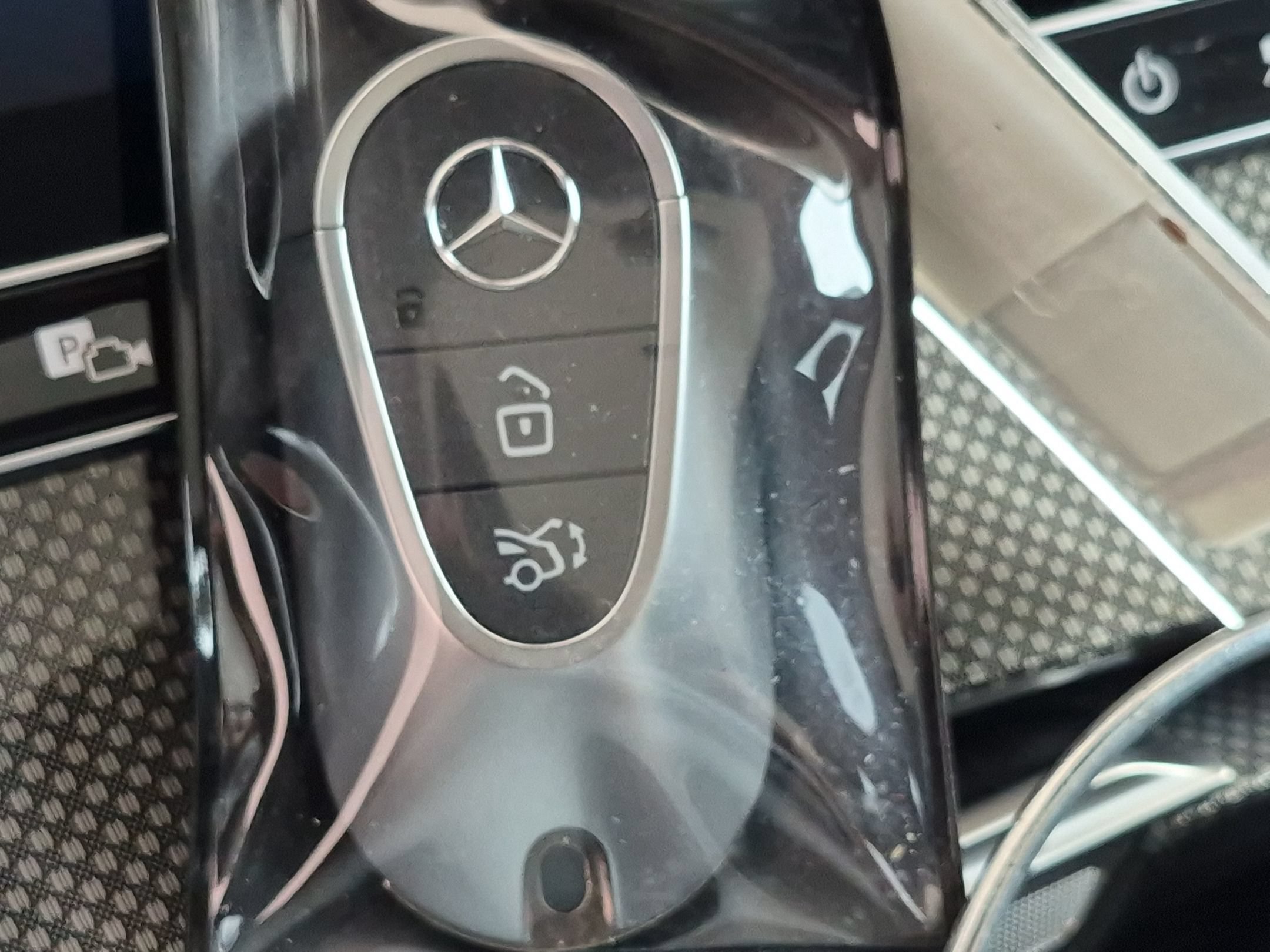 New 2026 Mercedes-Benz C 300 4MATIC Sedan image 36