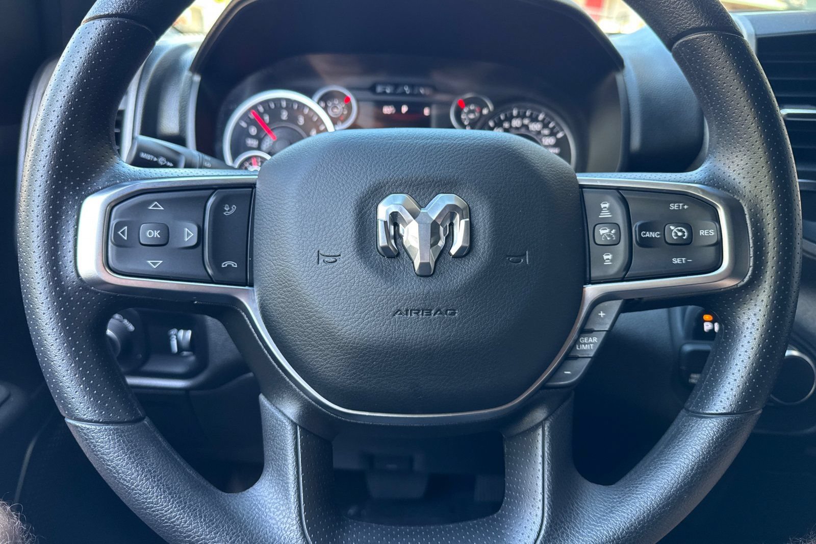 Used 2025 RAM 1500 Tradesman AWD/4WD image 33