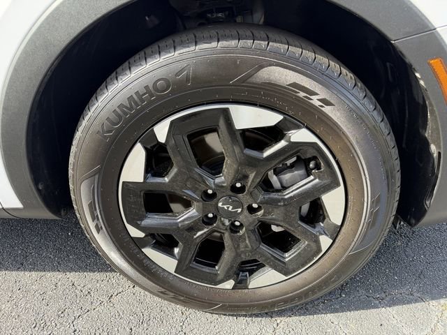 Certified 2025 Kia Sorento S image 41